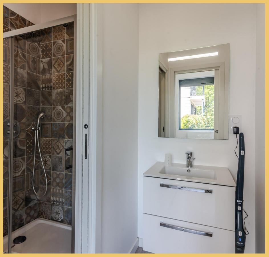 Appartement Cozy 1 Panoramique Lac Leman โทนง-เลส์-แบงส์ ภายนอก รูปภาพ